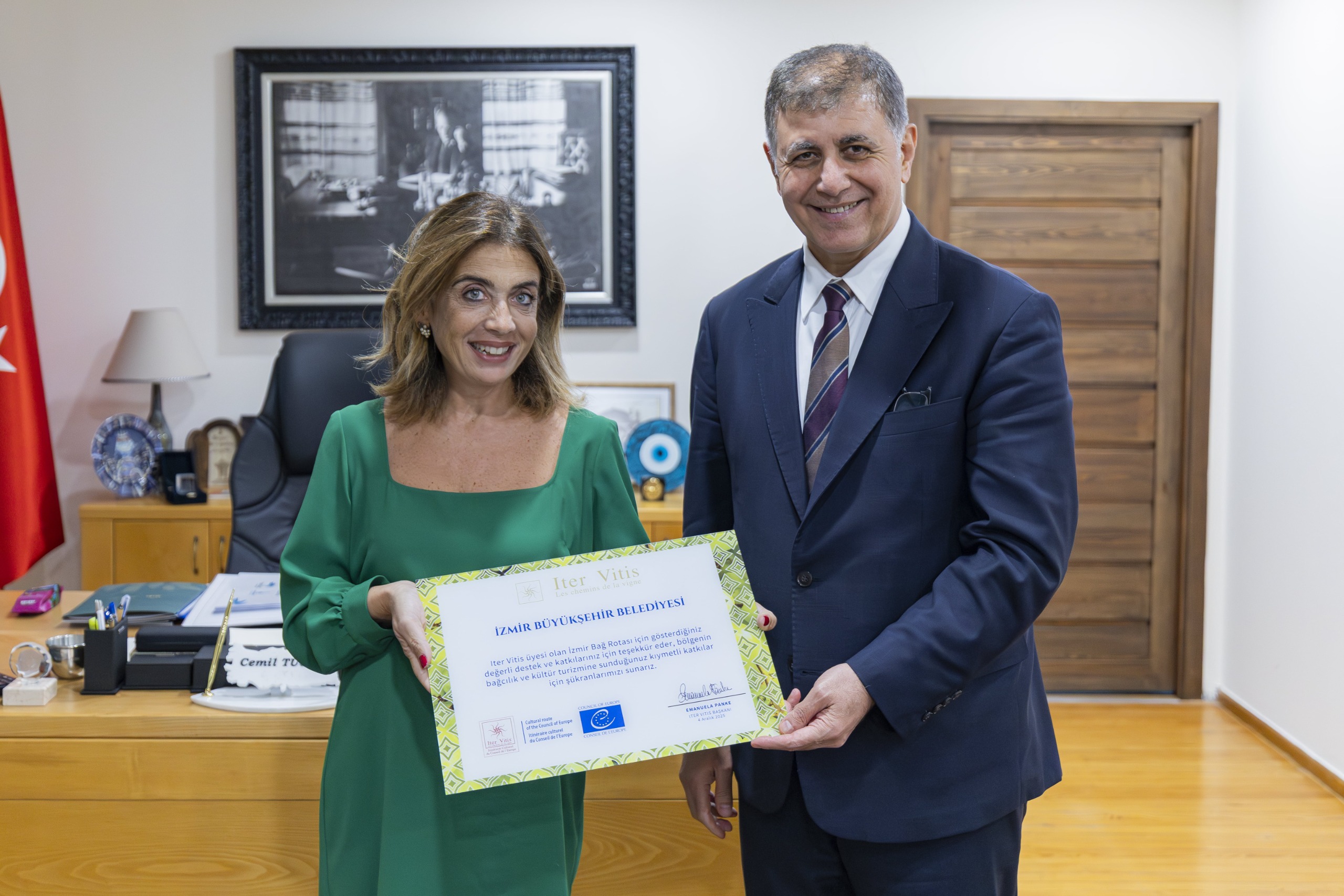 TUGAY: İZMİR TURİZMİNİ DAHA İYİ YERLERE TAŞIYACAĞIZ