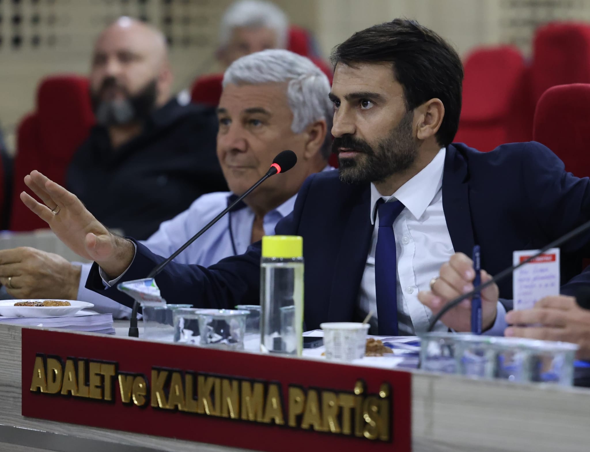 CHP&rsquo;Lİ G&Uuml;NAY&rsquo;A AK PARTİ&rsquo;DEN TEPKİ