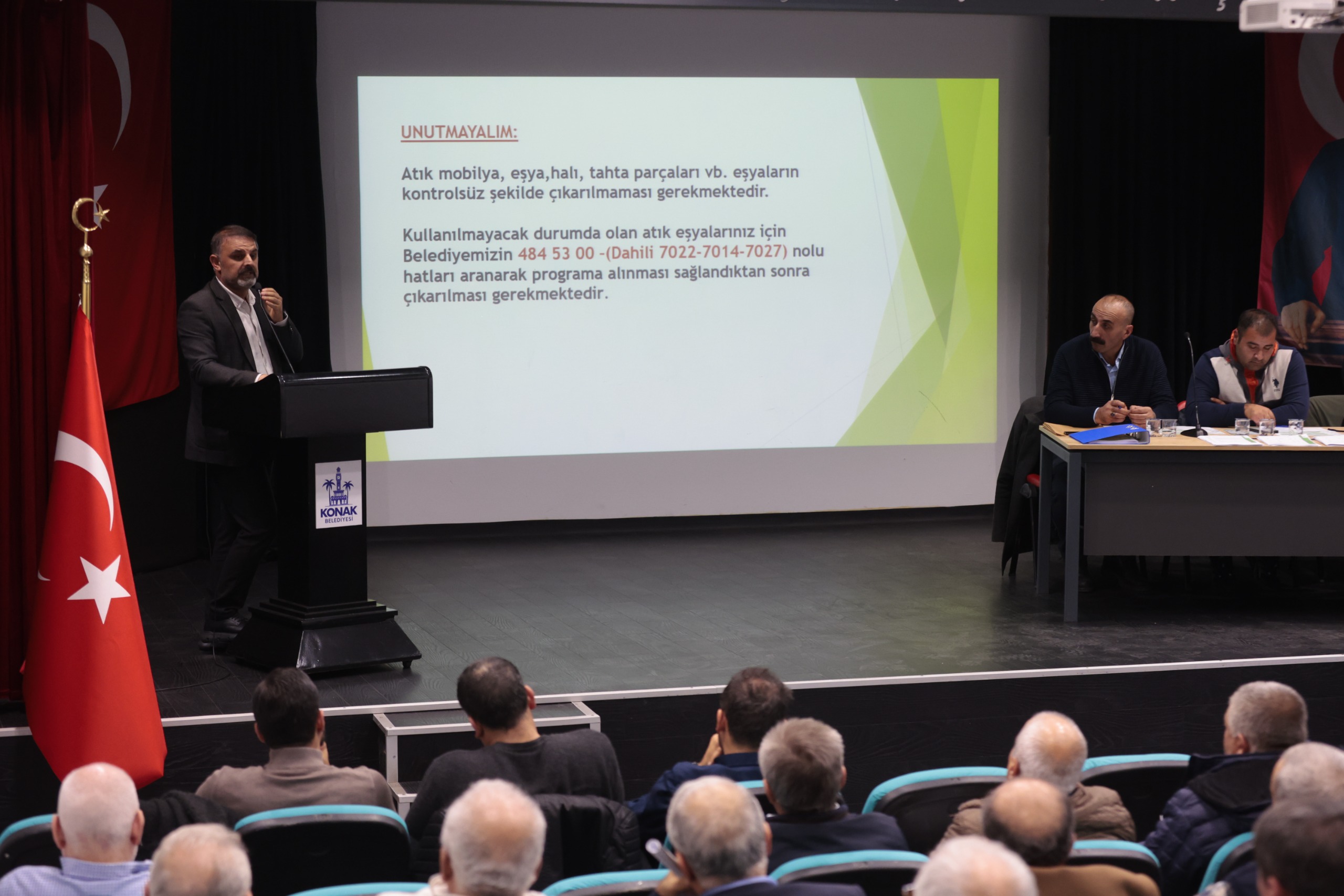 KONAK’TA ORTAK AKIL SÜRÜYOR KONAK’TA ORTAK AKIL SÜRÜYOR