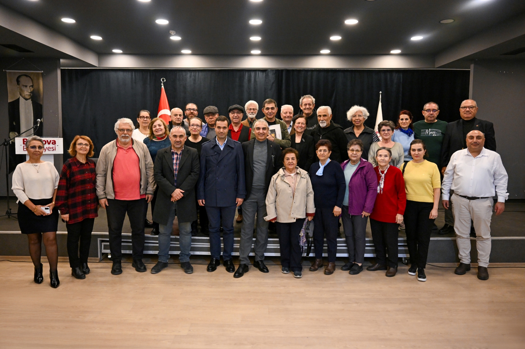 BORNOVA’DA KENT SÖYLEŞİLERİNDE ŞİİR RÜZGÂRI